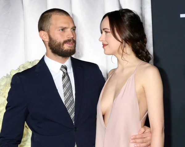 ジェイミー ・ ドーナン、ダコタ ・ ジョンソン — ストック編集