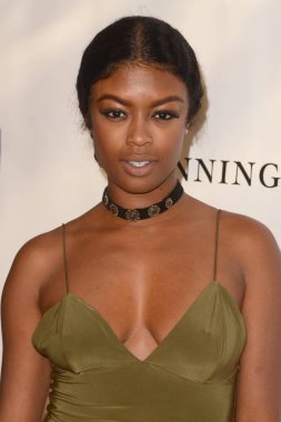  oyuncu Javicia Leslie