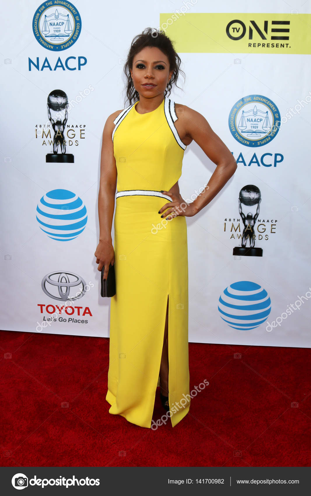 Los Angeles - únor 11: Shalita Grant na 48 Naacp Image Awards příjezdy v Pa...