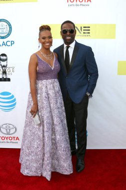  Ryan Michelle yıkanmak, Sterling K. Brown