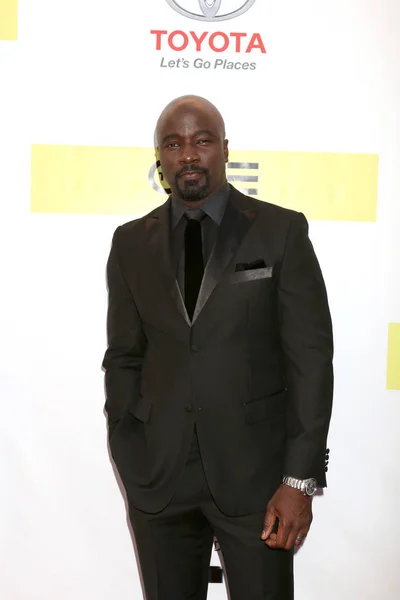 Ator Mike Colter — Fotografia de Stock