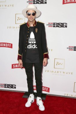 DJ Cassidy birincil, 11 yıllık öncesi Grammy parti dalga 