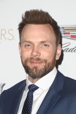 aktör Joel Mchale
