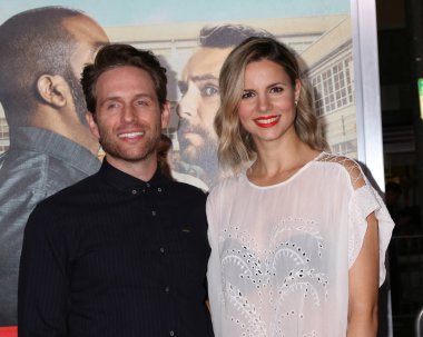Glenn Howerton, Jill Latiano