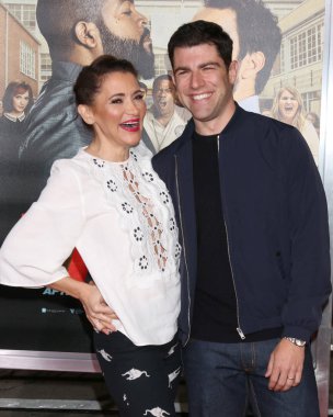 Tess Sanchez, Max Greenfield