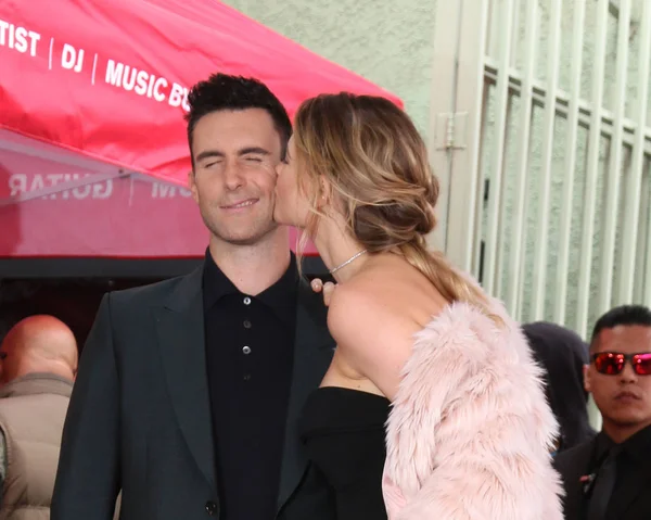 Adam Levine, Behati Prinsloo — Fotografia de Stock