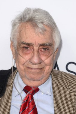  Philip Baker Hall 