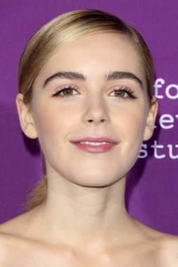 aktris Kiernan Shipka