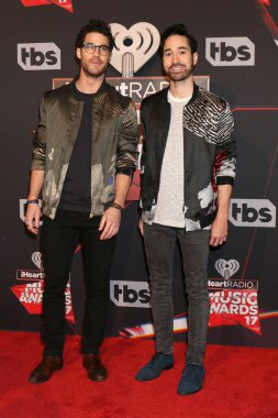 Darren Criss, Chuck Criss