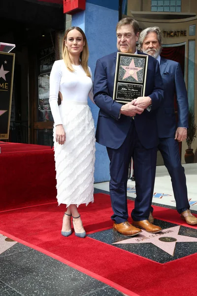 Brie Larson, John Goodman, Jeff Bridges — Foto de Stock
