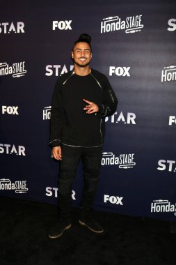 aktör Quincy Brown 