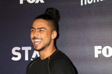 aktör Quincy Brown 