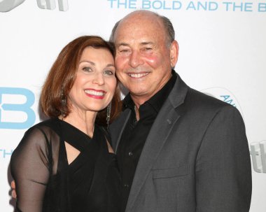 Ünlü fotoğrafçı Cliff Lipson karısı ile