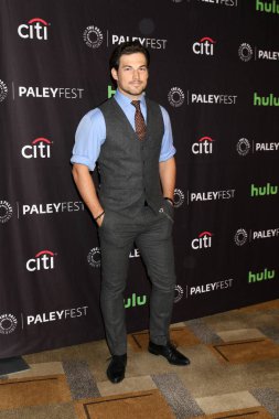 aktör Giacomo Gianniotti