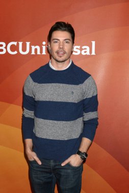 aktör Josh Henderson