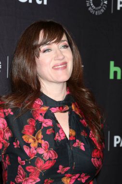 oyuncu Maria Doyle Kennedy