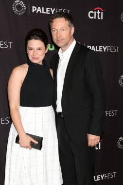 Katie Lowes, George Newbern