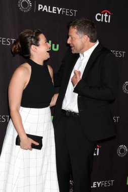 Katie Lowes, George Newbern