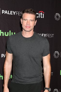 aktör Scott Foley