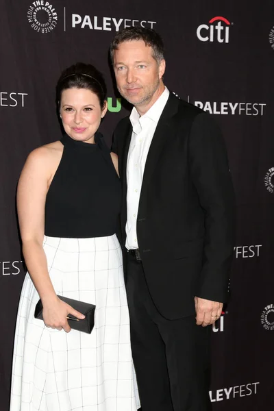 Katie Lowes, George Newbern — Stok fotoğraf