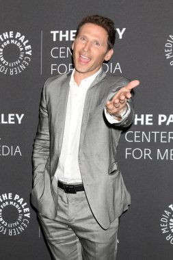 aktör Mark Feuerstein