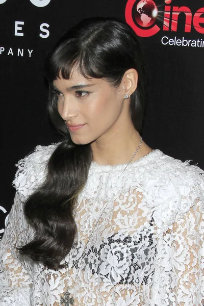 Tancerz Sofia Boutella — Zdjęcie stockowe