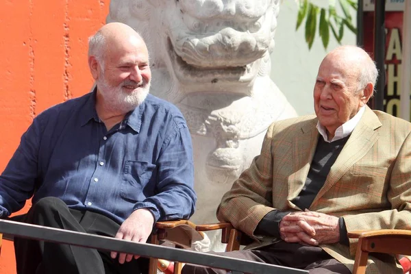 Actors Carl and Rob Reiner — Stock Photo, Image