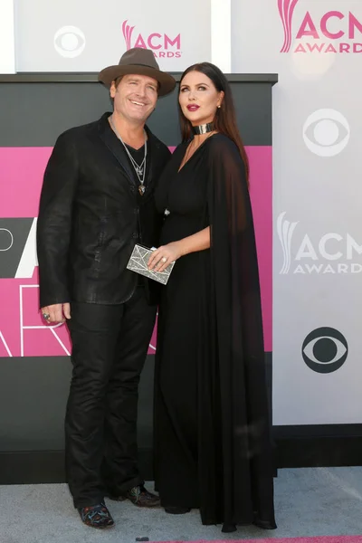 Jerrod Niemann y Morgan Petek —  Fotos de Stock