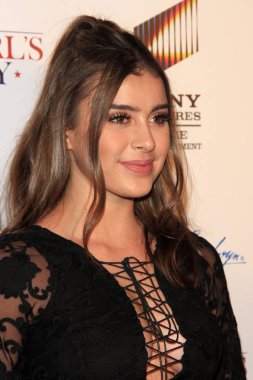 dansçı Kalani Hilliker 