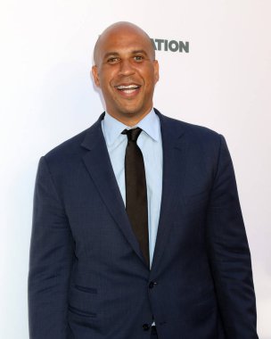 Senatör Cory Booker, New Jersey