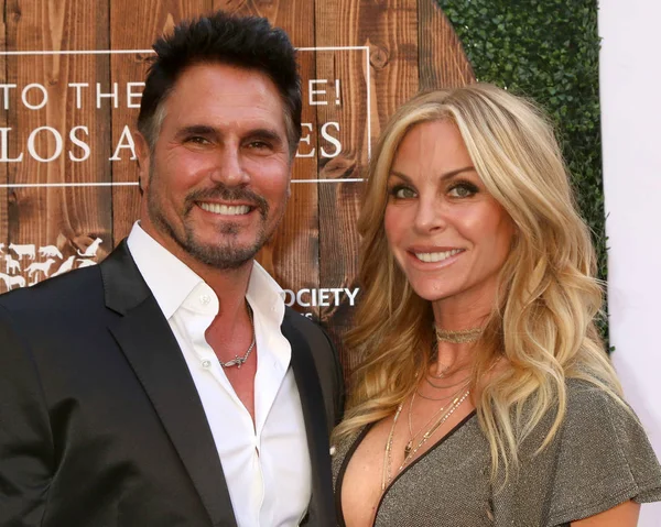 Don Diamont, Cindy Ambuehl — Stock Photo, Image