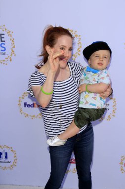 Amy Davidson, Lennox Lockwood