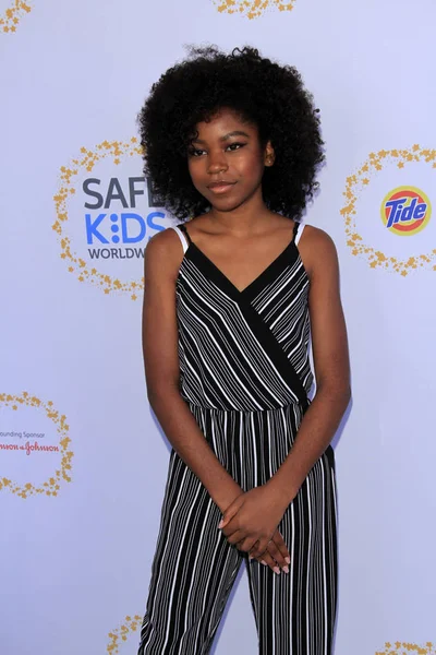 Actress  Riele Downs — Stock Photo, Image