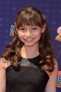 oyuncu Lauren Donzis