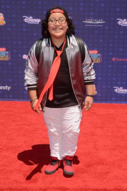 aktör Nathan Arenas