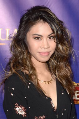 oyuncu Ashley Argota 