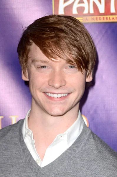 Acteur Calum Worthy — Stockfoto