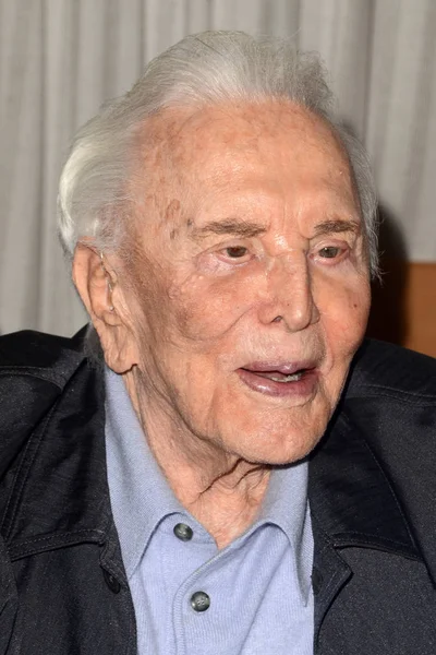 Actor Kirk Douglas —  Fotos de Stock