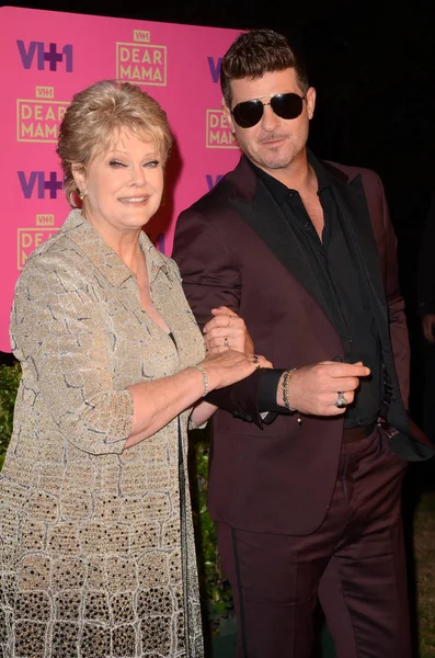 Gloria Loring, Robin Thicke — Foto de Stock