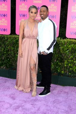 Yasemin Sanders, Terrence J 