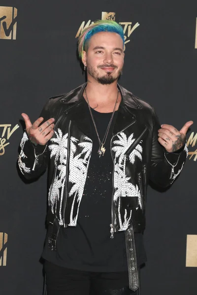 şarkıcı J Balvin