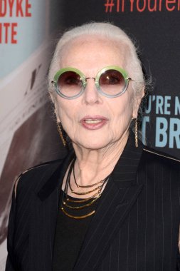 aktris Barbara Bain