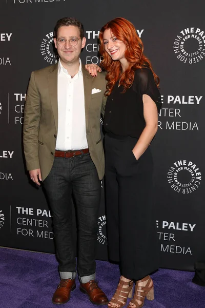  Trevor Einhorn, karısı