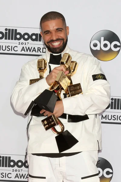 Drake à la salle de presse des Billboard Awards 2017 — Photo