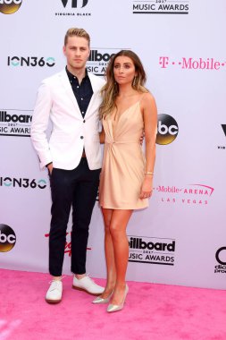 Cameron Fuller, Lauren Elizabeth 