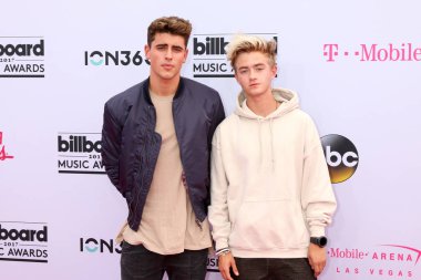 Jack Gilinsky, Jack Johnson