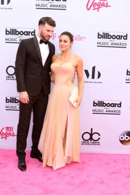 Sam Hunt, Hannah Lee Fowler 