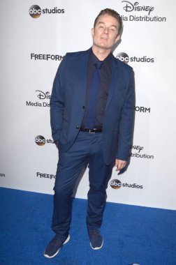 aktör James Marsters 