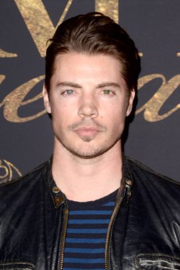 aktör Josh Henderson 