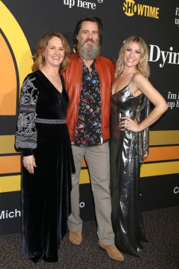 Melissa Leo, Jim Carrey, Ari Graynor 